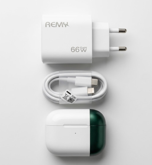 iShopping - Adapter Charging Cable Earbuds