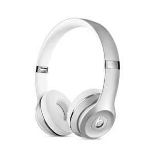 Beats Solo 3 Wireless Bluetooth On-Ear Headphones Silver Beats Solo 3 Wireless Bluetooth On-Ear Headphones Silver