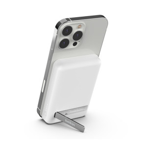 Belkin BoostCharge Magnetic Wireless Power Bank 5K + Stand Belkin BoostCharge Magnetic Wireless Power Bank 5K + Stand