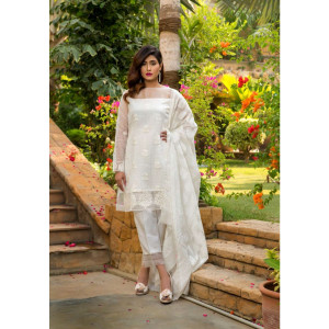 Haya Embroidered Collection 3 Piece (0016) Haya Embroidered Collection 3 Piece (0016)