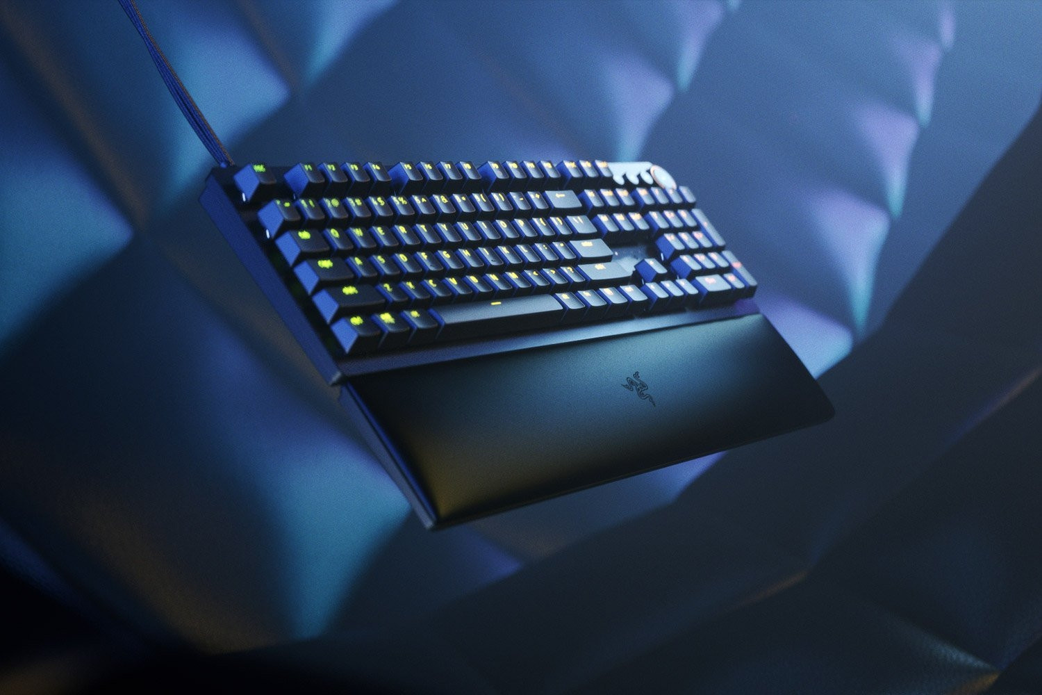 Pakistan Pan Razer Razer Huntsman V2 Clicky Optical Gaming Keyboard Purple Price in ...