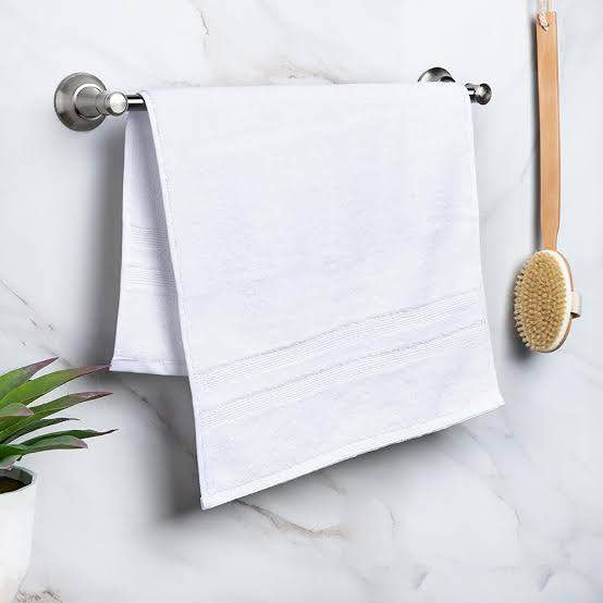 iShopping - Diamond Tree hand Towel For Home Pack of 1