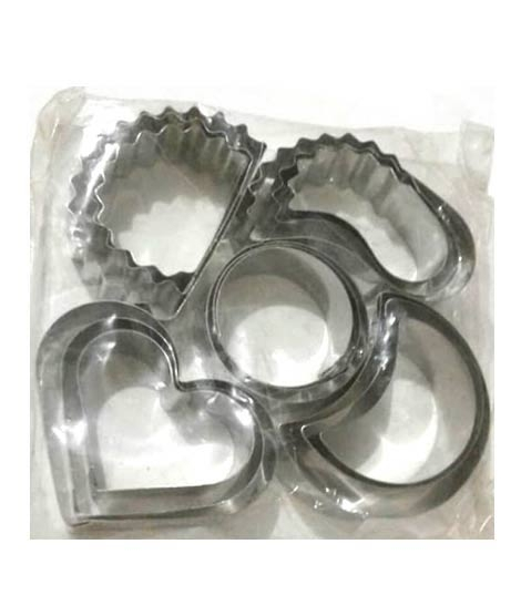 iShopping - G-Mart 4 Shapes Cookie Cutter - Silver