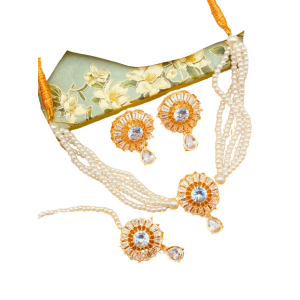 Azhari Traders Beautiful Elegant Crush Mala Set-White