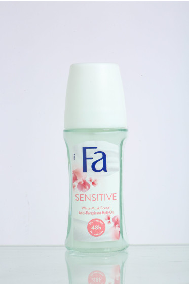 iShopping - FA Women Deodorant Roll On 50ml - Sensitive