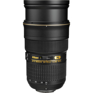 Nikon AF-S Nikkor 24-70mm f/2.8G ED Lens