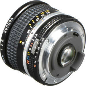 Nikon Nikkor 20mm f/2.8 Lens