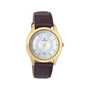 Titan Tycoon Analog Men's Watch - Brown (1559YL01)