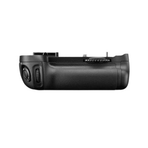 Nikon MB-D14 Multi Power Battery Pack For D600 - Black (VFC00301)