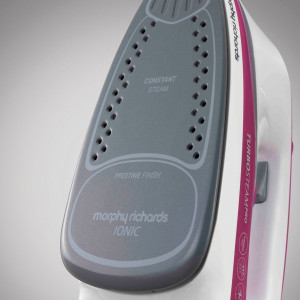 Morphy Richards Steam Iron (303110EE)