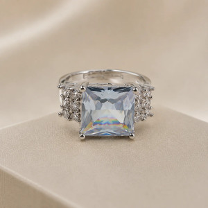 House Of Nar Celestia Square Zircon Ring