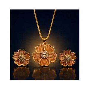 House Of Nar Aurelia Bloom Floral Necklace & Stud Set