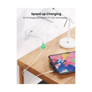 Ugreen 5-in-1 USB-C Hub For iPad Pro (70688)