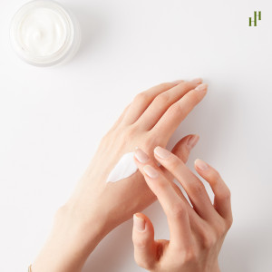 Hello Honey Moisturizing Cream