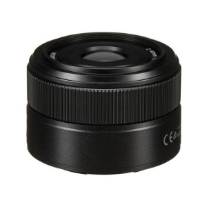 Nikon Z fc Mirrorless Camera With 40mm f/2 Lens