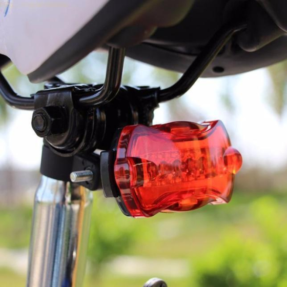 iShopping - Ferozi Traders 5 LED Rear Tail Bicycle Back Light
