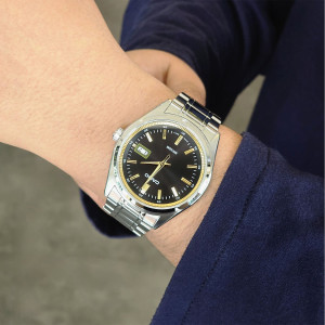 Casio Classic Stainless Steel Watch For Men Black & Gold (MTP-B180D-1A2)
