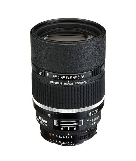 iShopping - Nikon AF DC-Nikkor 135mm f/2D Lens