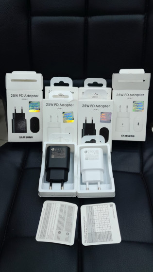 iShopping - 25W USB-C Super Fast Charging PD Adapter